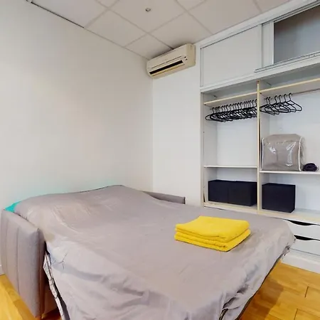 Charming 2 Bedroom Haven Steps Away From Prince's Palace Monte Carlo